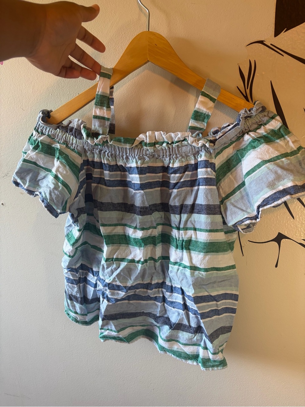 Striped Off-Shoulder Summer Top - Picture 6 of 9